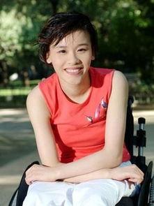 黄健个人资料,才华横溢的艺术家，人生轨迹与成就概览